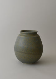 Low Poppy Series Vase in Agate - Victoria Morris